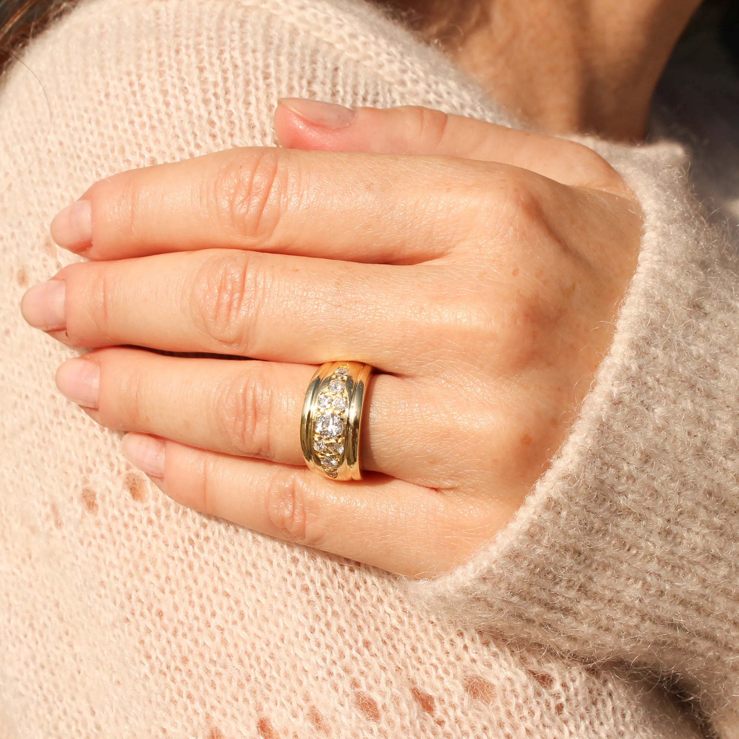 Vintage 0.85 Carat Diamond Cluster Ring, circa 1960 - Image 2