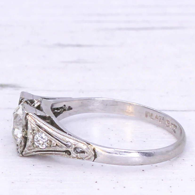 Vintage 0.99 Carat Old Cut Diamond Engagement Ring, circa 1945 - Image 5