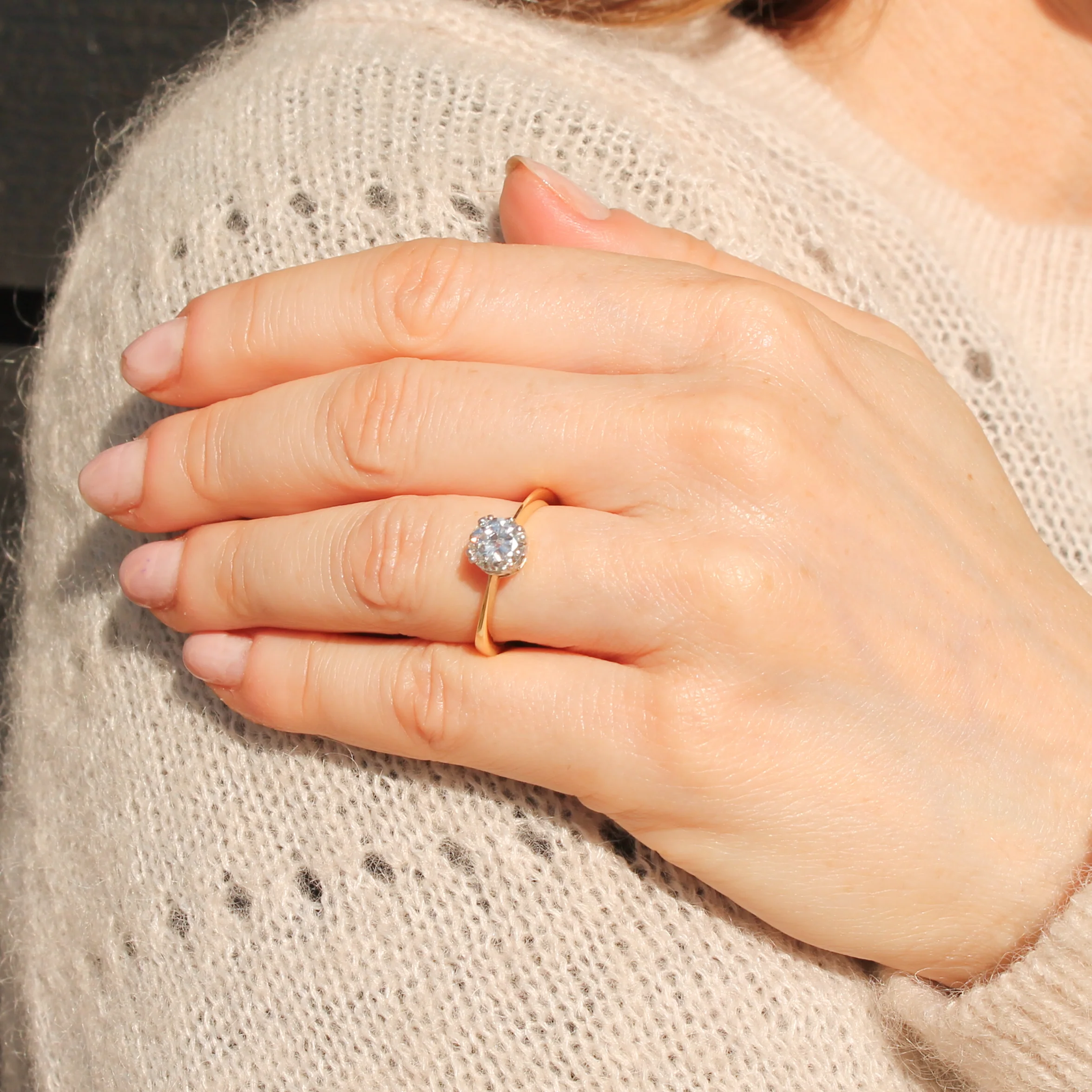 Vintage 1.00 Carat Old Cut Diamond Engagement Ring, circa 1935 - Image 2