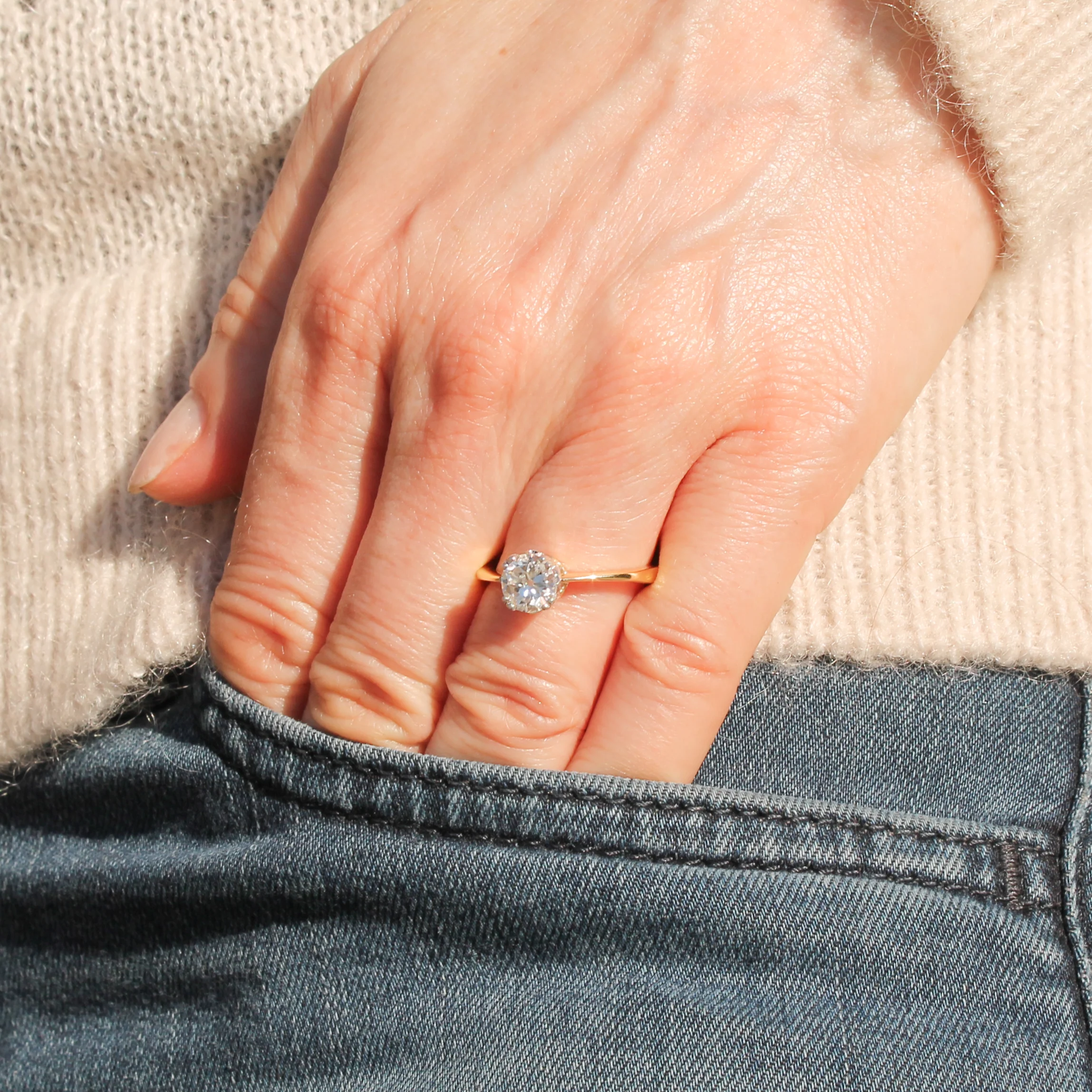Vintage 1.00 Carat Old Cut Diamond Engagement Ring, circa 1935 - Image 7