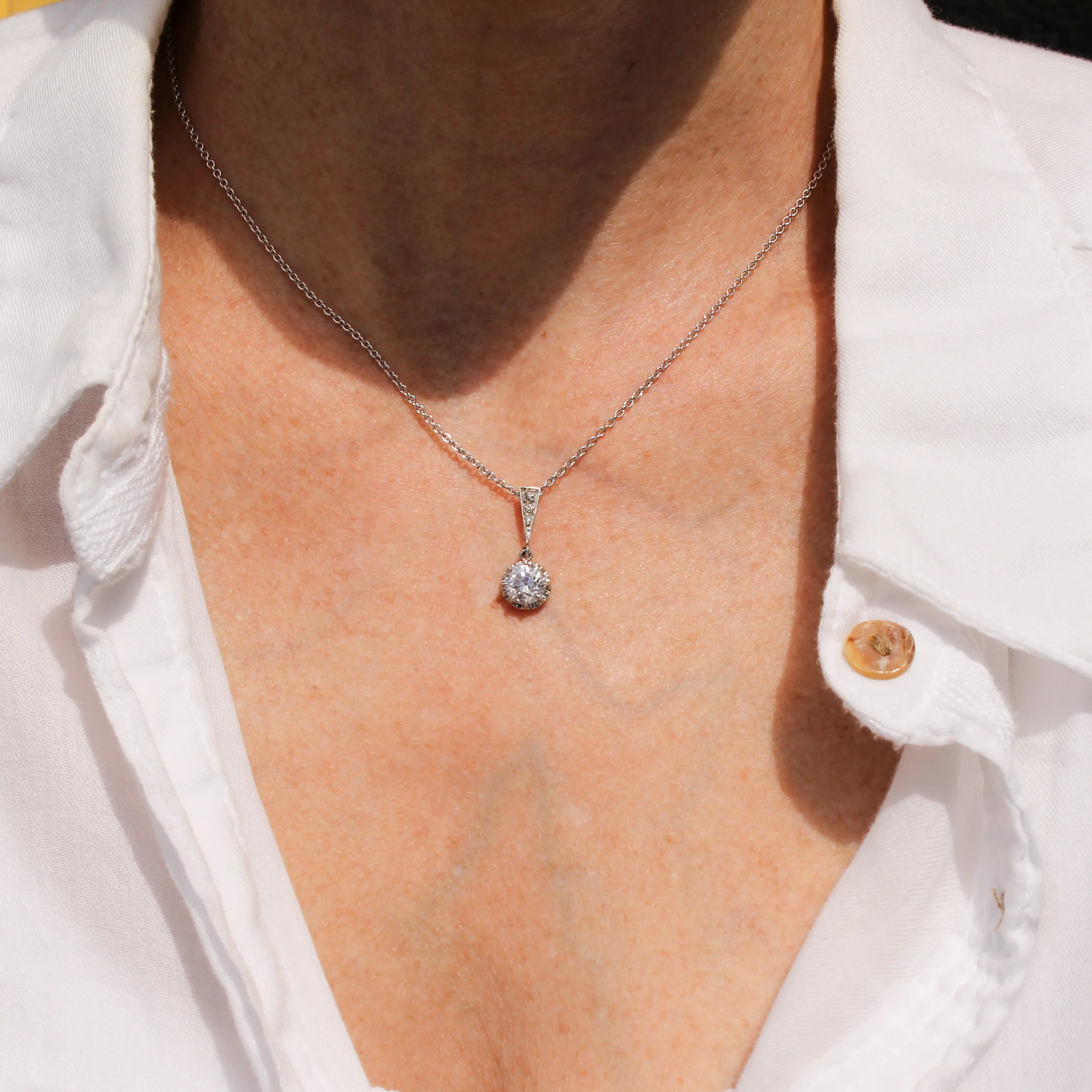 Vintage 1.05 Carat Old Cut Diamond Pendant, circa 1930 - Image 3