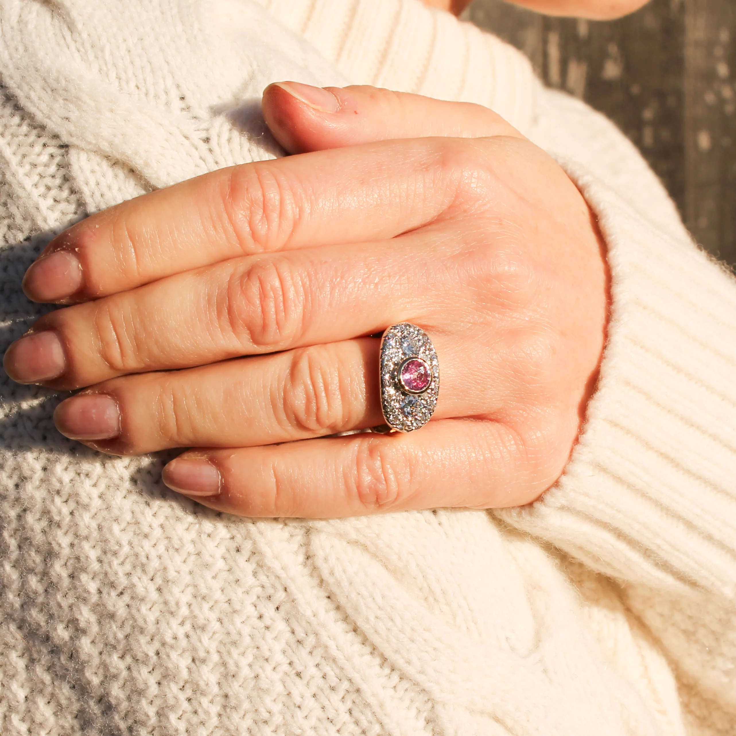 Vintage 1.08 Carat Unheated Pink Sapphire & Diamond Triple Cluster Ring, circa 1970 - Image 7