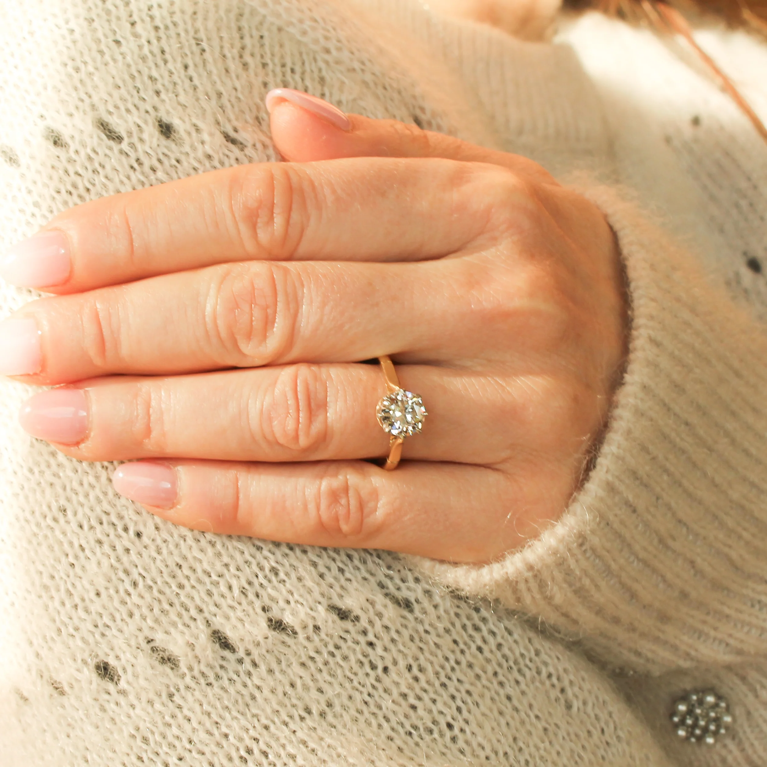Vintage 1.16 Carat Transitional Cut Diamond Engagement Ring, circa 1955 - Image 7