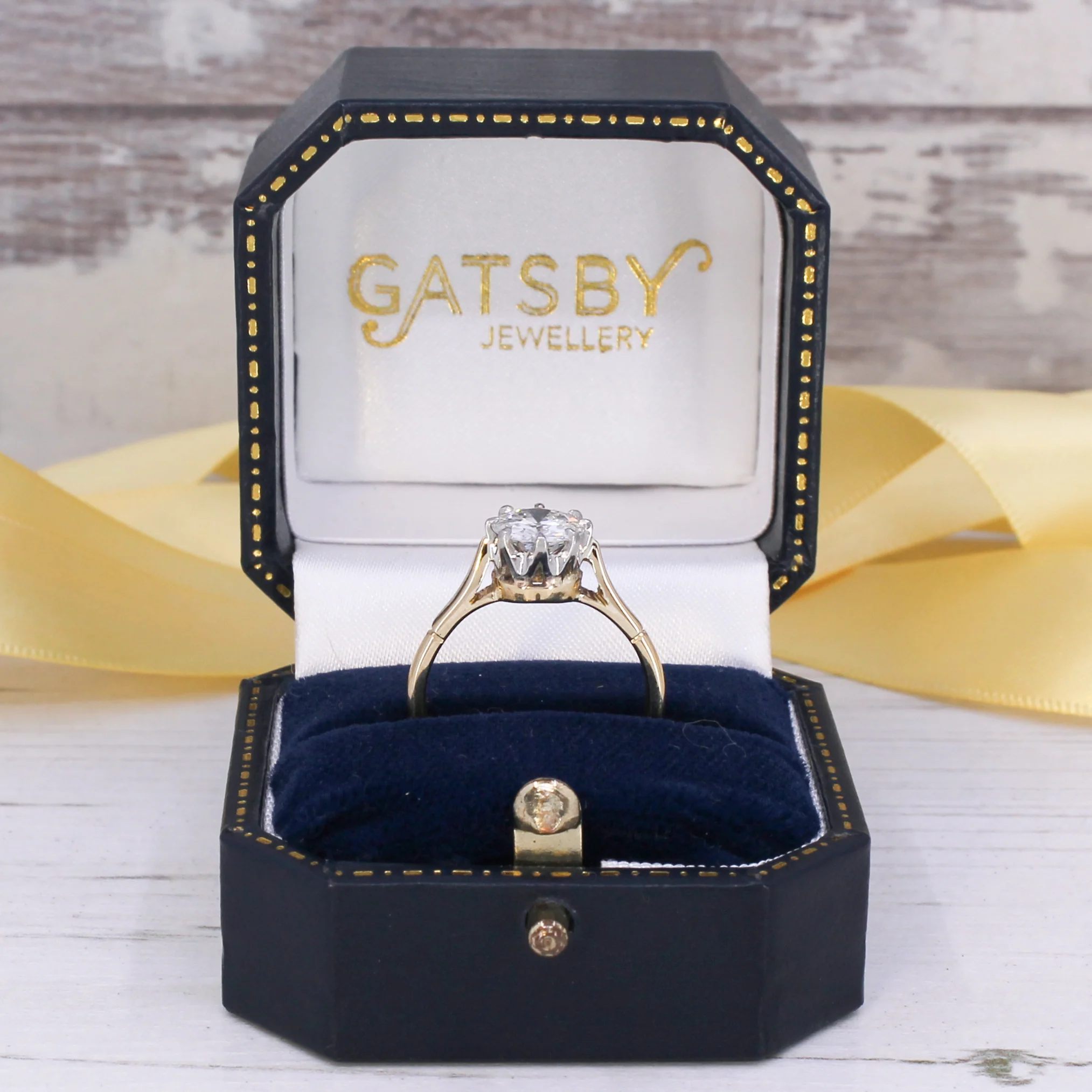Vintage 1.16 Carat Transitional Cut Diamond Engagement Ring, circa 1955 - Image 8