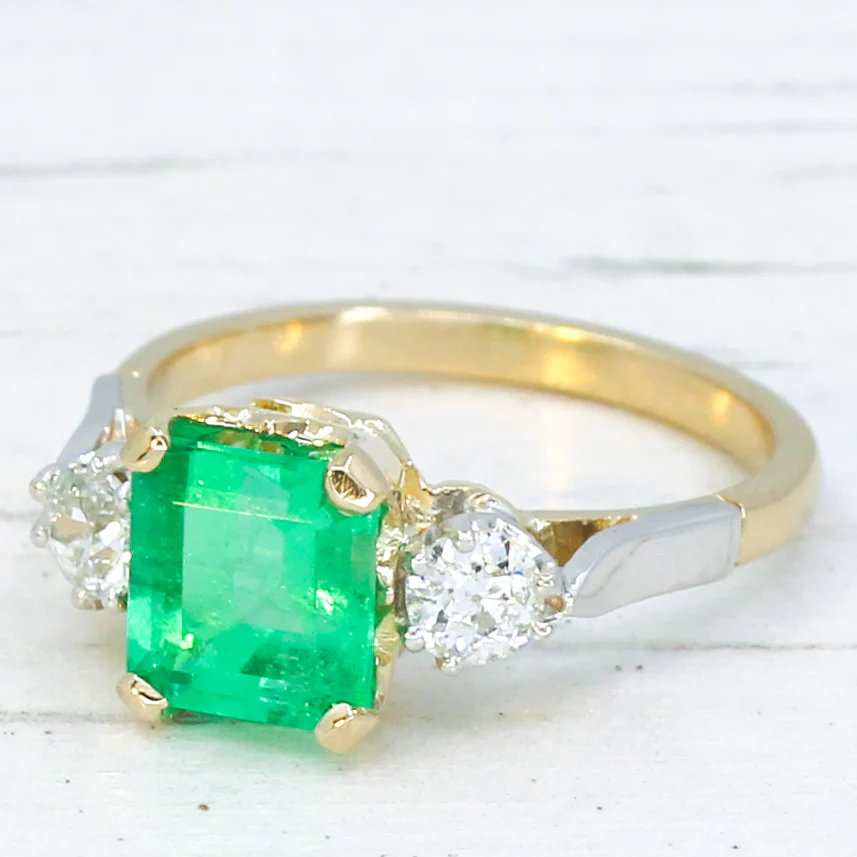 Vintage 1.80 Carat Minor Oil Colombian Emerald & Diamond Ring, circa 1930