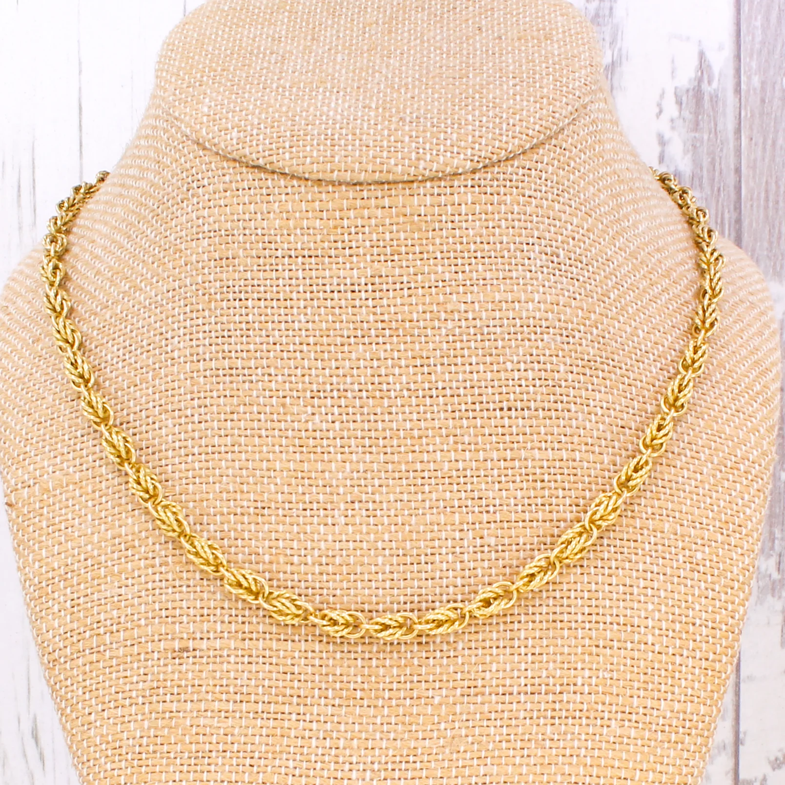 Vintage 18 Inch Fancy Rope Chain, 18k Gold, circa 1965 - Image 3