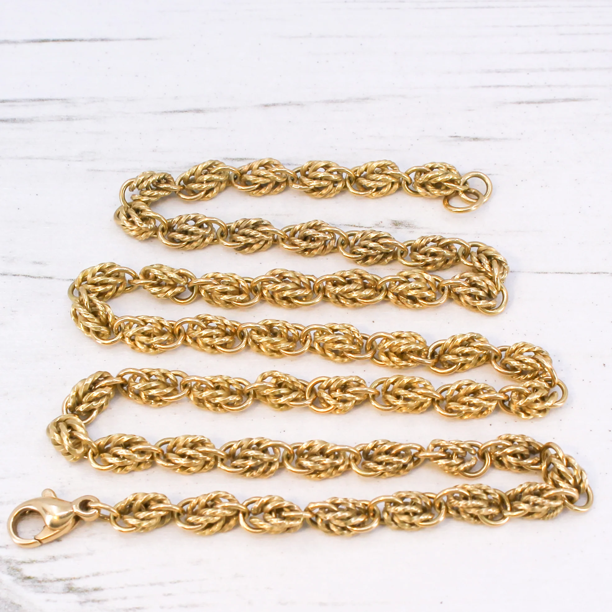 Vintage 18 Inch Fancy Rope Chain, 18k Gold, circa 1965 - Image 5