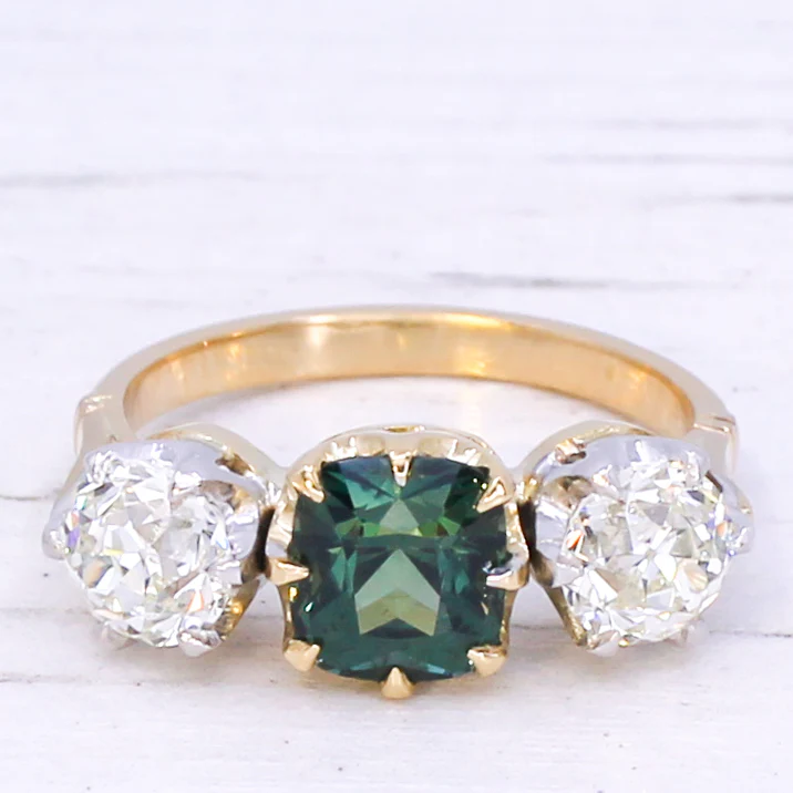 Vintage 2.05 Carat Teal Sapphire & Old Cut Diamond Three Stone Ring, circa 1950 - Image 3
