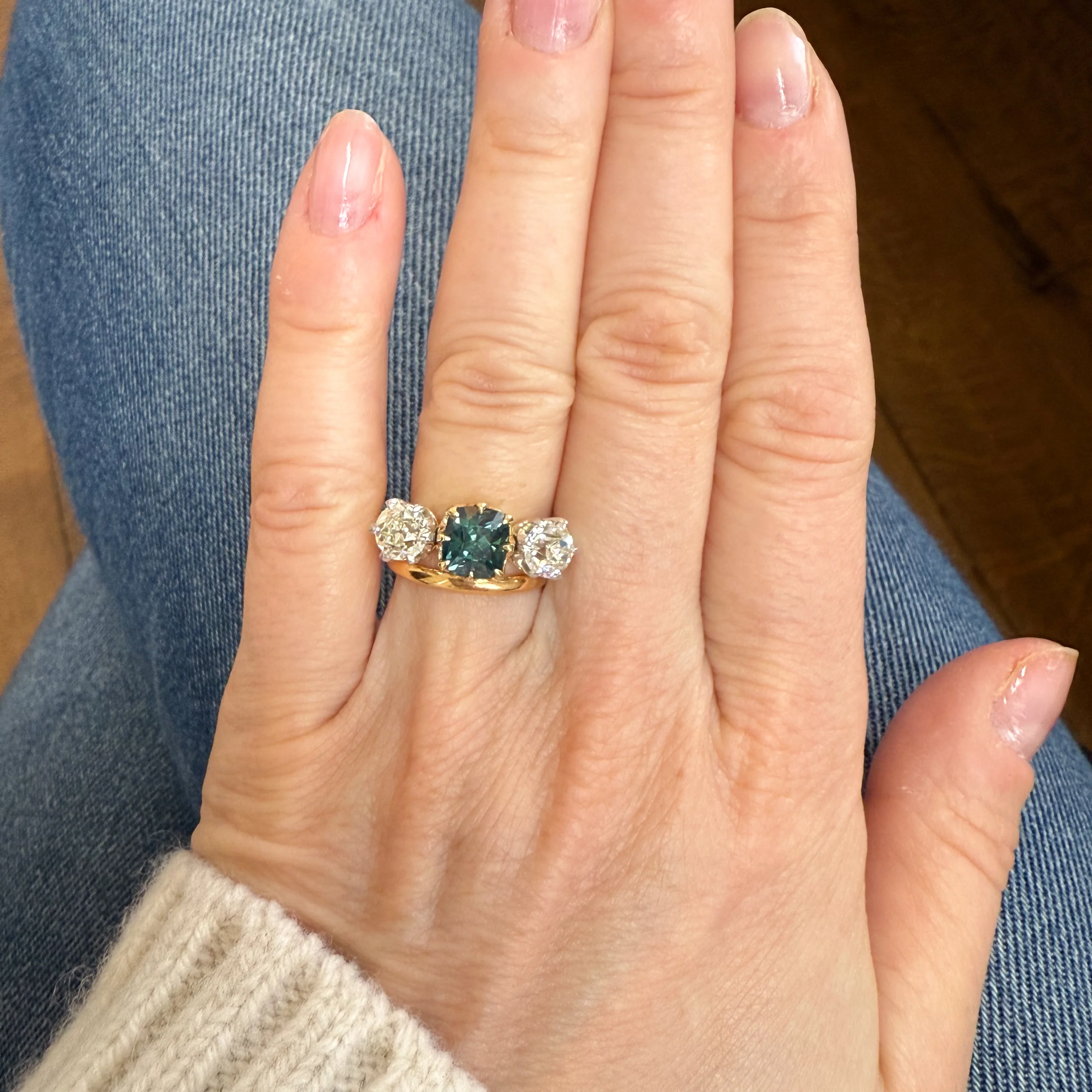 Vintage 2.05 Carat Teal Sapphire & Old Cut Diamond Three Stone Ring, circa 1950 - Image 7