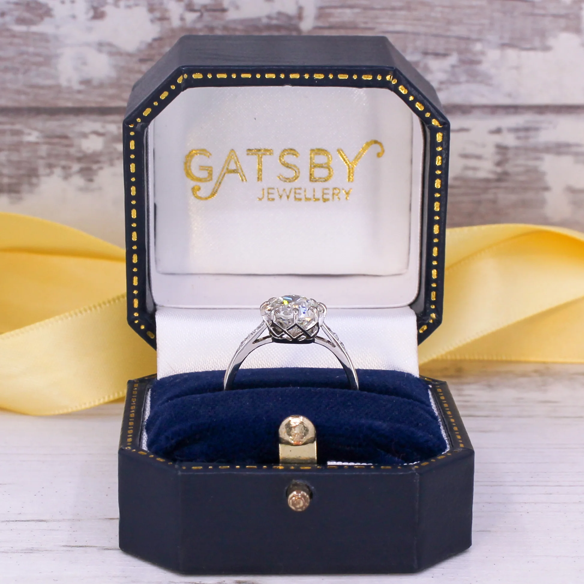Vintage 2.25 Carat Old Cut Diamond Engagement Ring, circa 1930 - Image 8