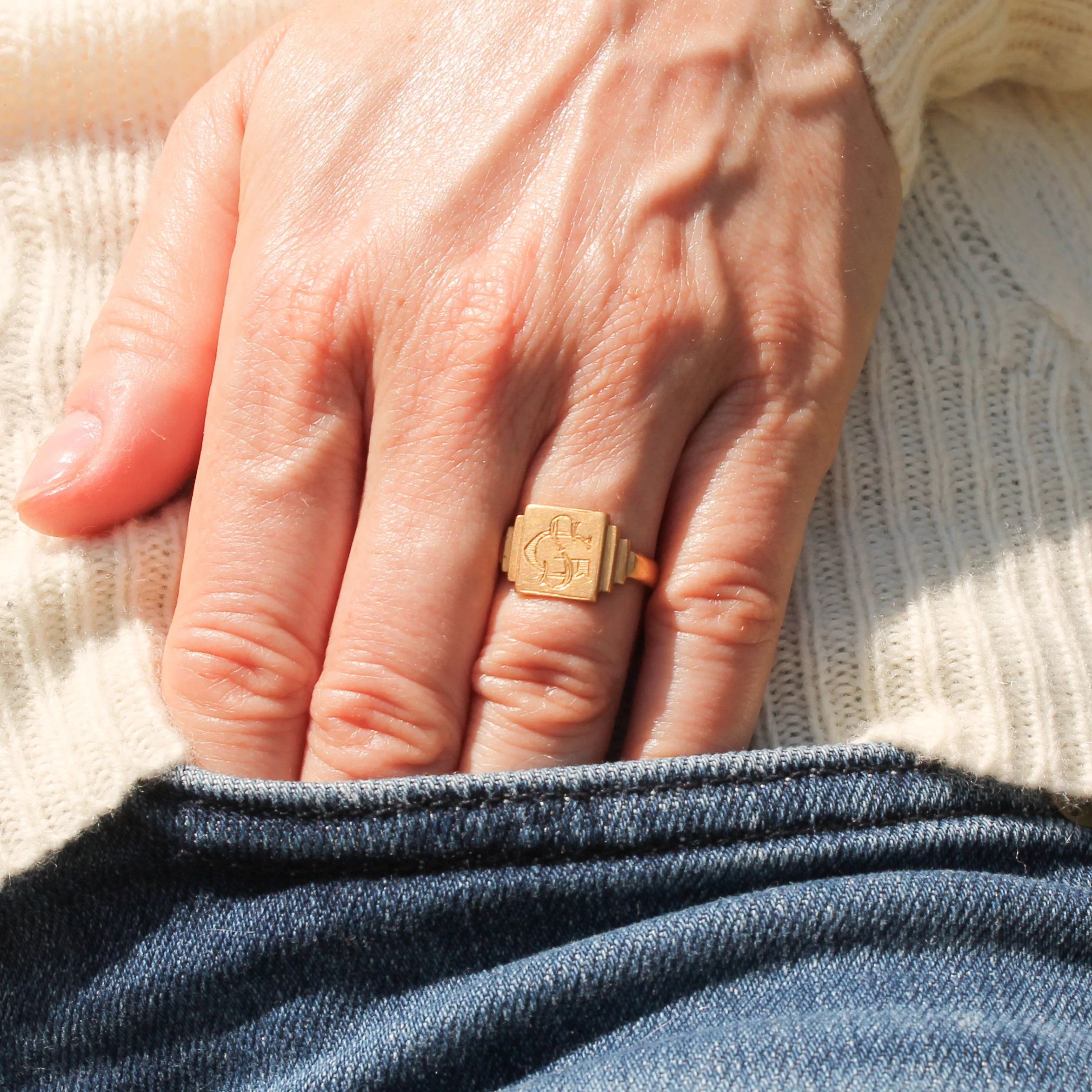 Vintage 20k Gold Signet Ring, size L 1/2 - Image 7
