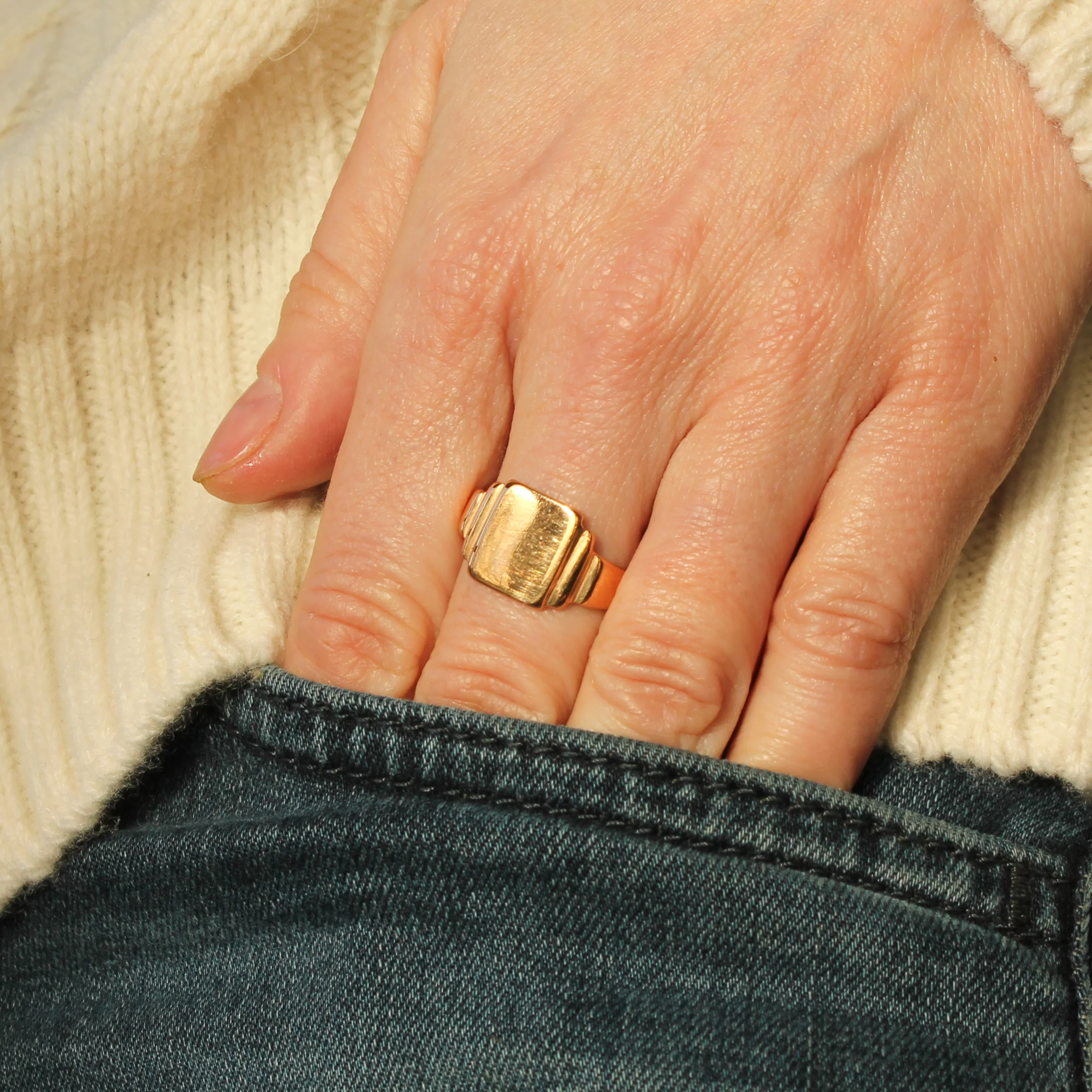 Vintage 22k Signet Ring - Image 7