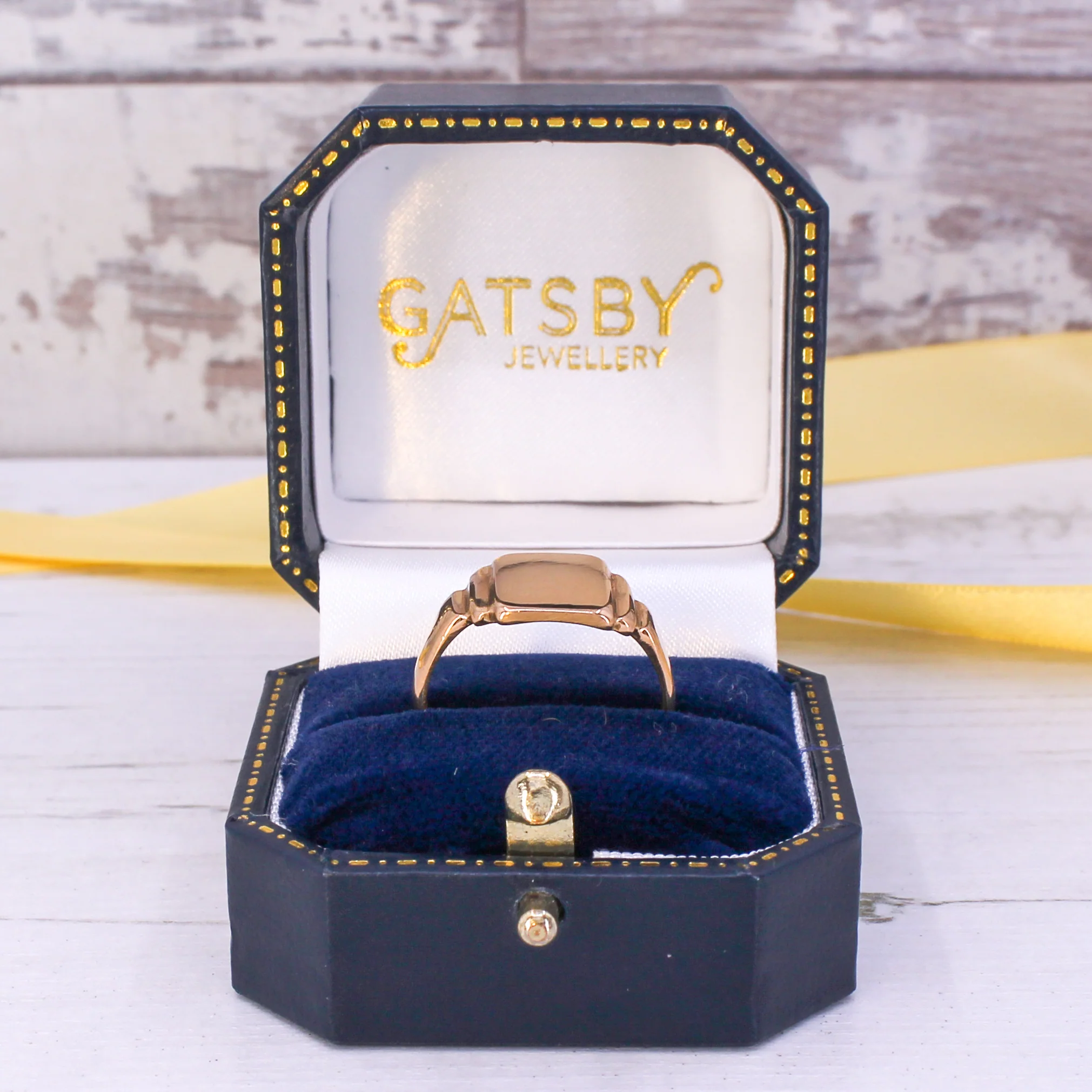 Vintage 22k Signet Ring - Image 8