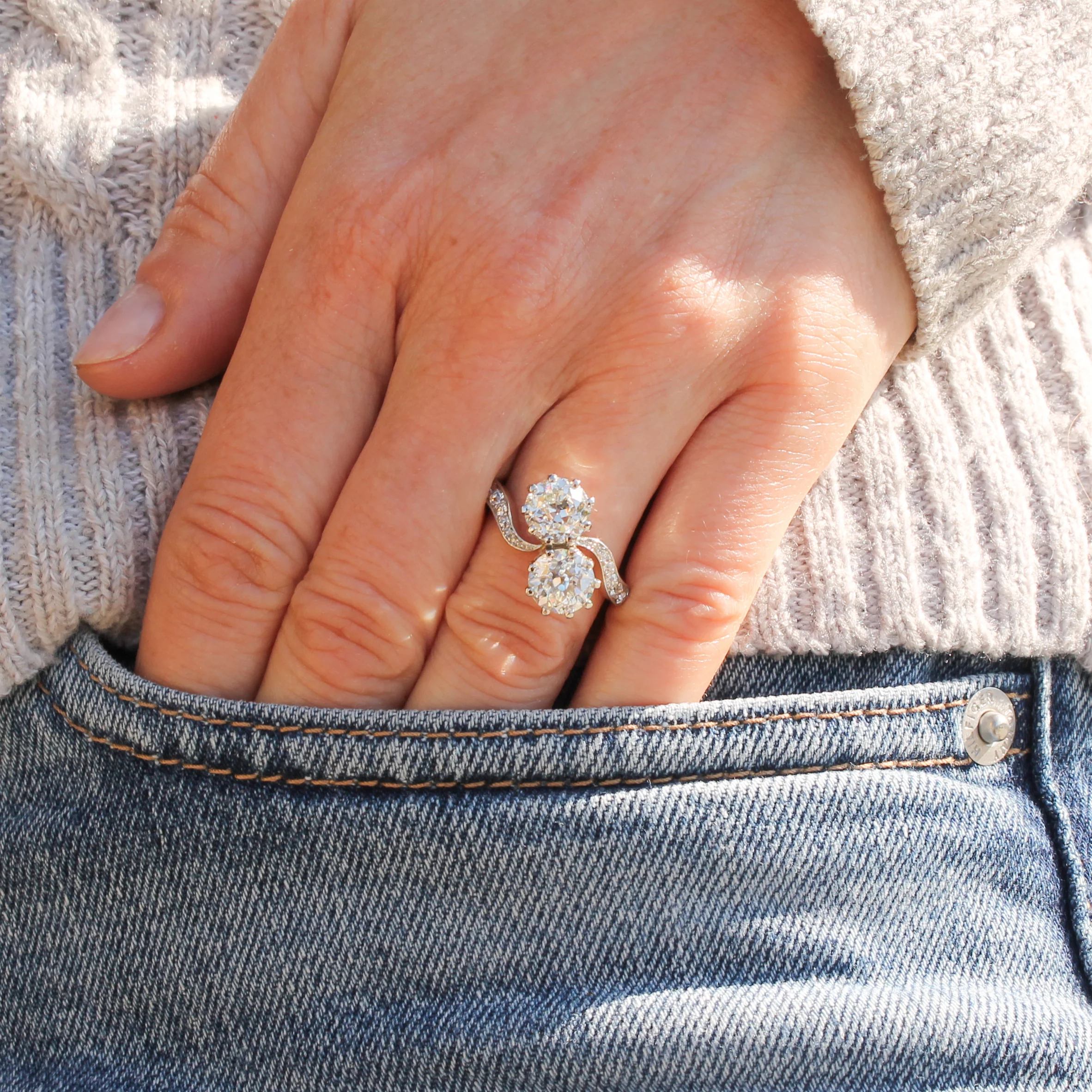 Vintage 3.47 Carat Old European Cut Diamond Toi et Moi Ring, circa 1935 - Image 7