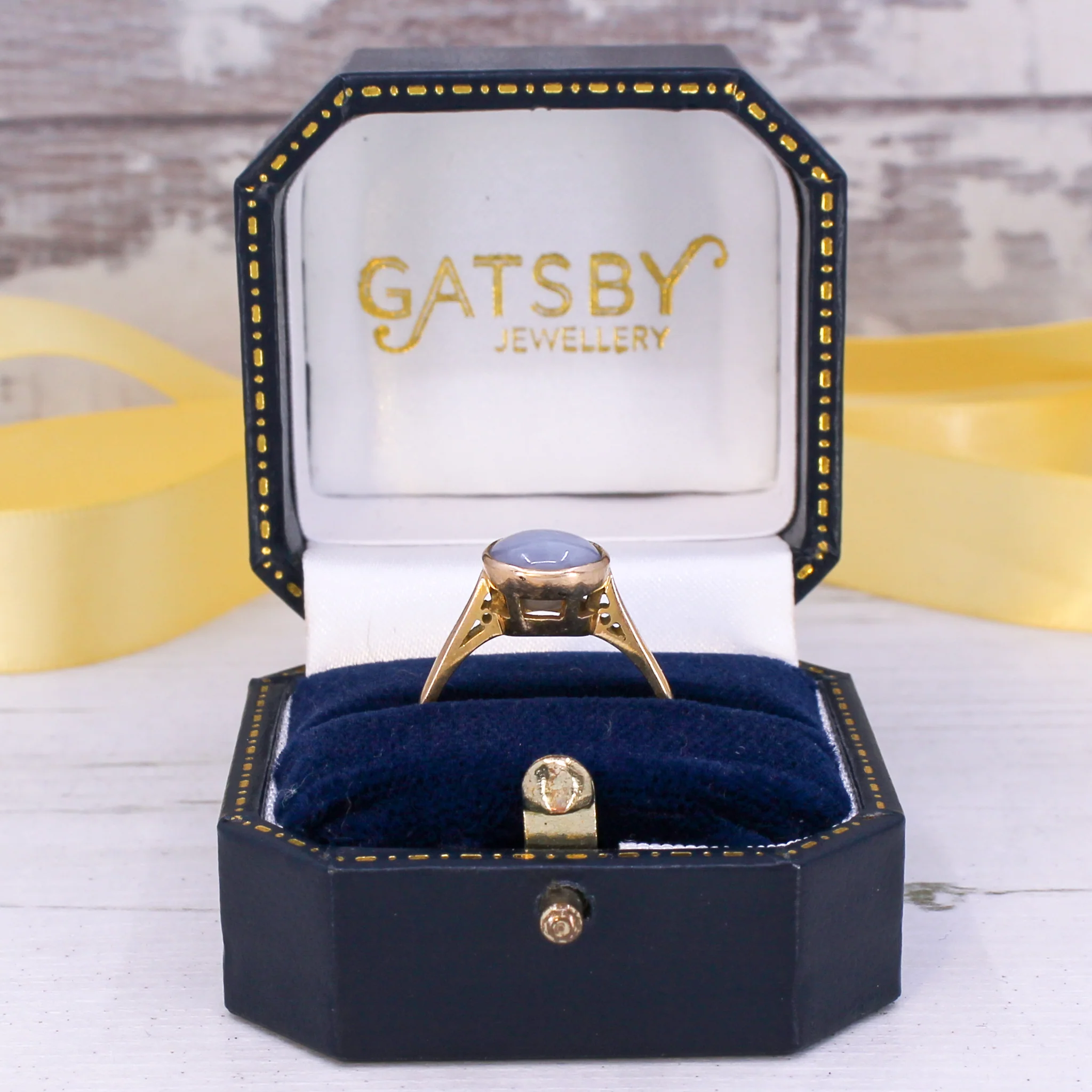 Vintage 4.25 Carat Unheated Ceylon Star Sapphire Ring, circa 1950 - Image 7