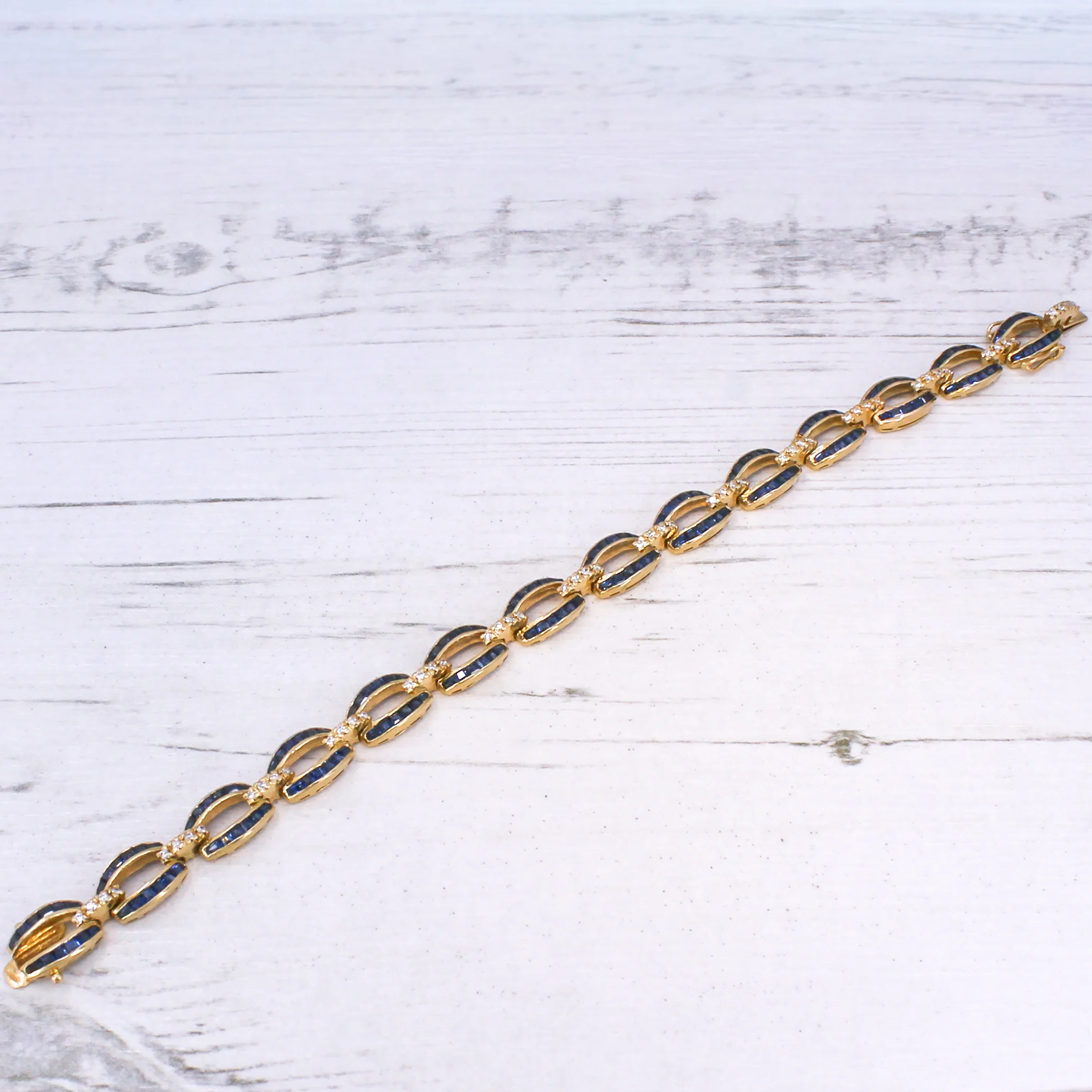 Vintage 9.30 Carat Natural Sapphire & Diamond Bracelet, circa 1960 - Image 5