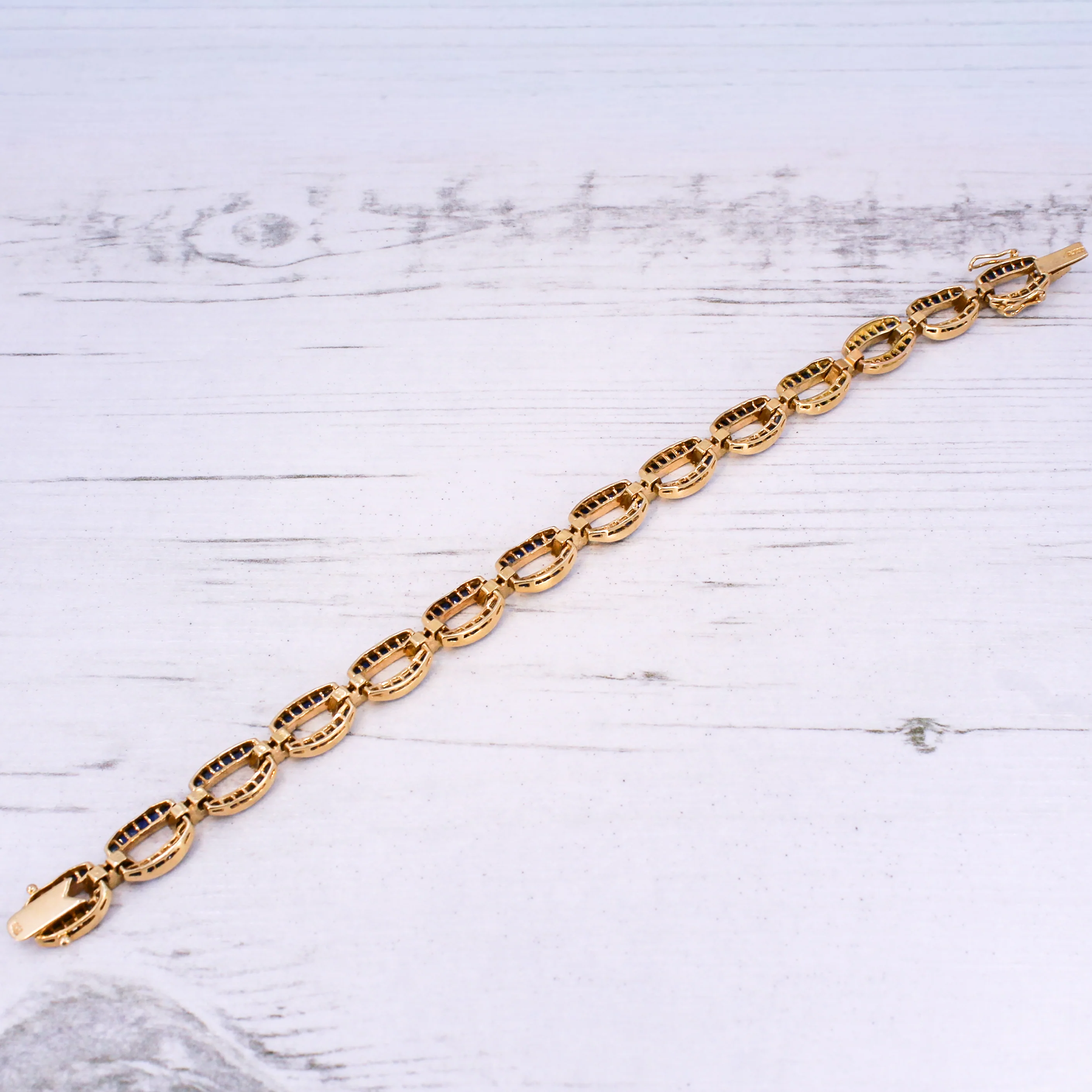 Vintage 9.30 Carat Natural Sapphire & Diamond Bracelet, circa 1960 - Image 6