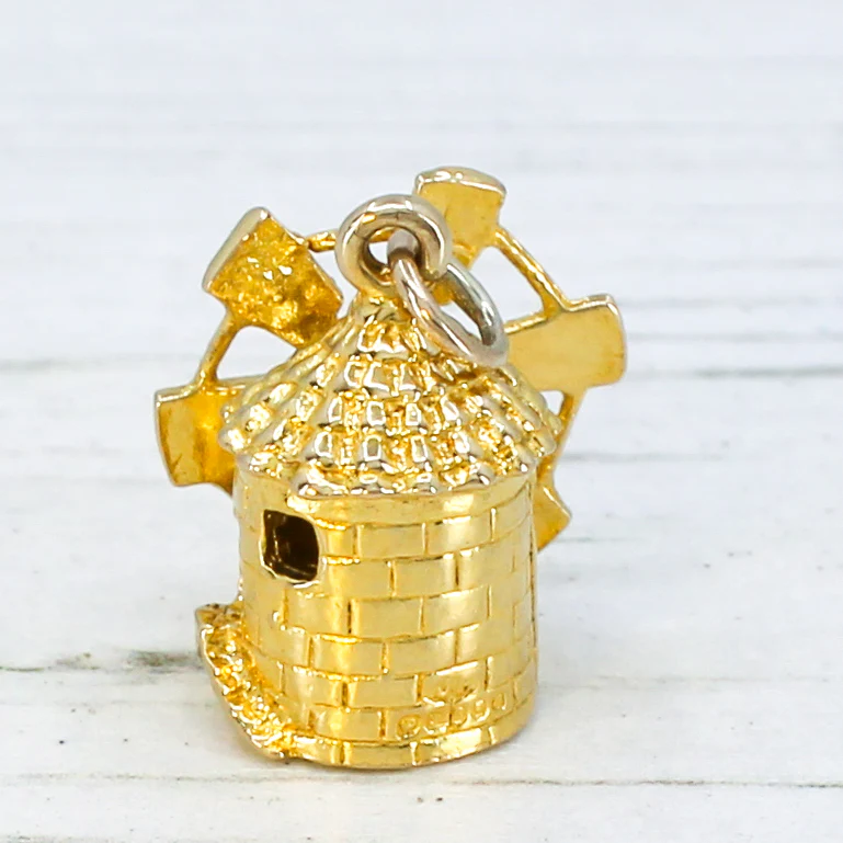 Vintage 9k Windmill Charm / Pendant, dated 1976 - Image 6