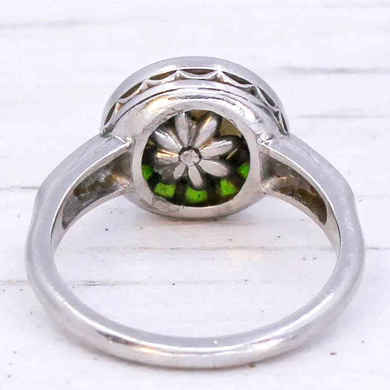 Vintage Pearl & Tsavorite Garnet Cluster Ring, circa 1975 - Image 5