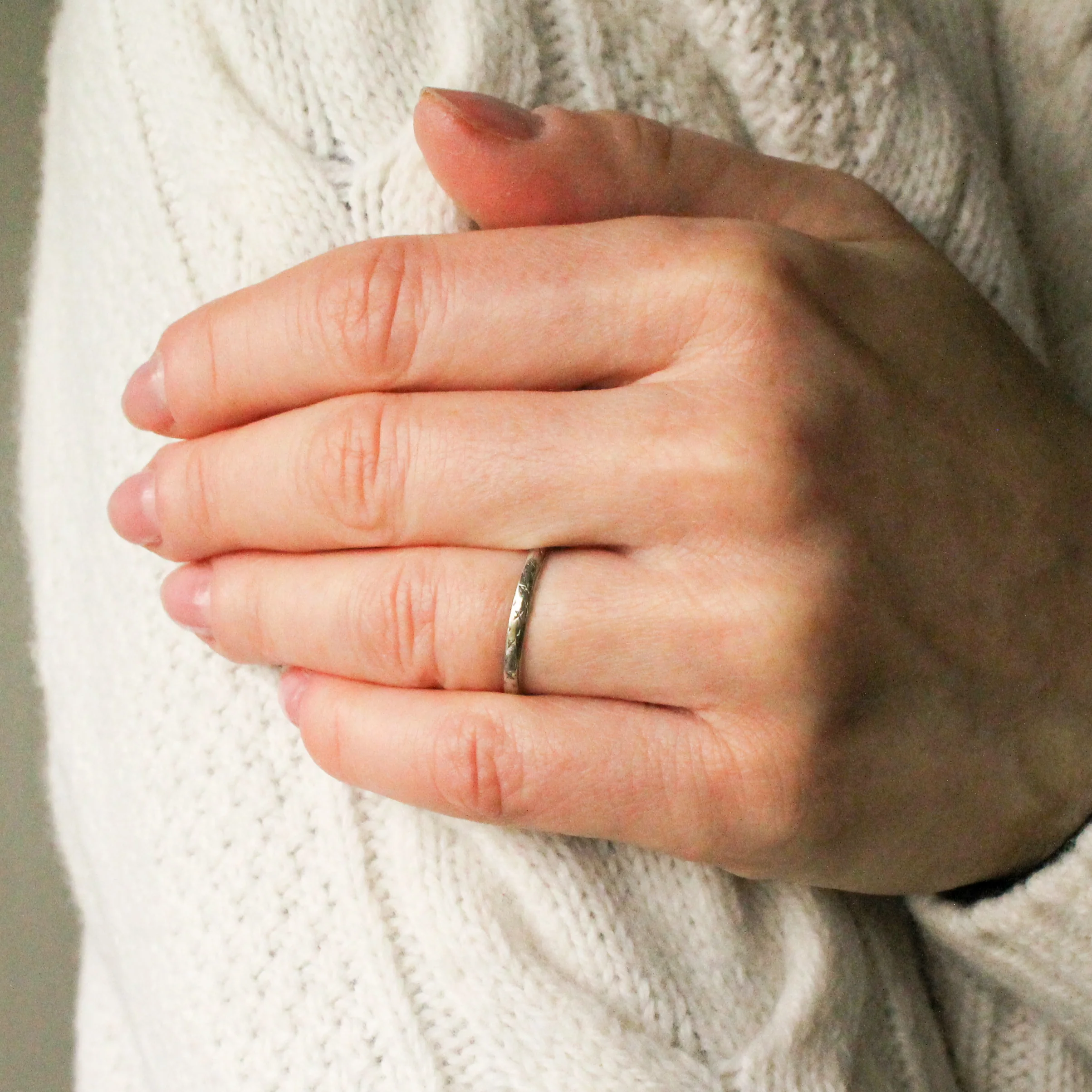 Vintage Platinum Wedding Band Ring, size P - Image 3